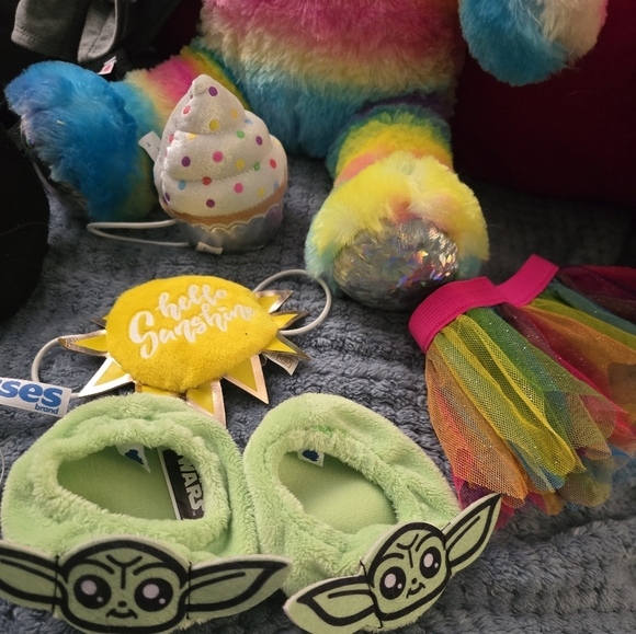 Build A Bear Rainbow Sparkle Teddy Bear with Accessories - Picture 2 of 8